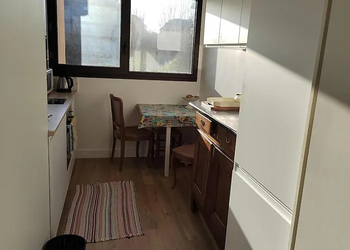 Charming Beachfront In Апартаменты Довиль