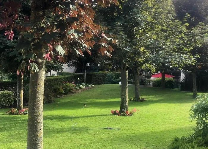 Апартаменты Charming Beachfront In