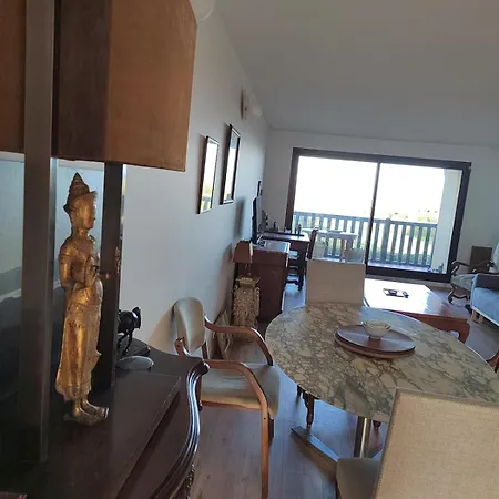 Charming Beachfront In Deauville